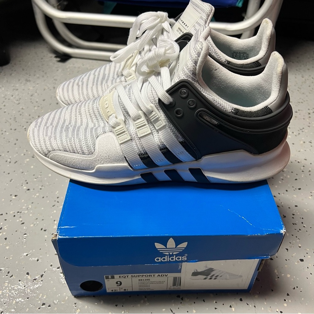 Adidas EQT ADV size 9